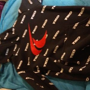 Iko 10/12 black red w